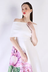 Embodies elegance floral design Dress